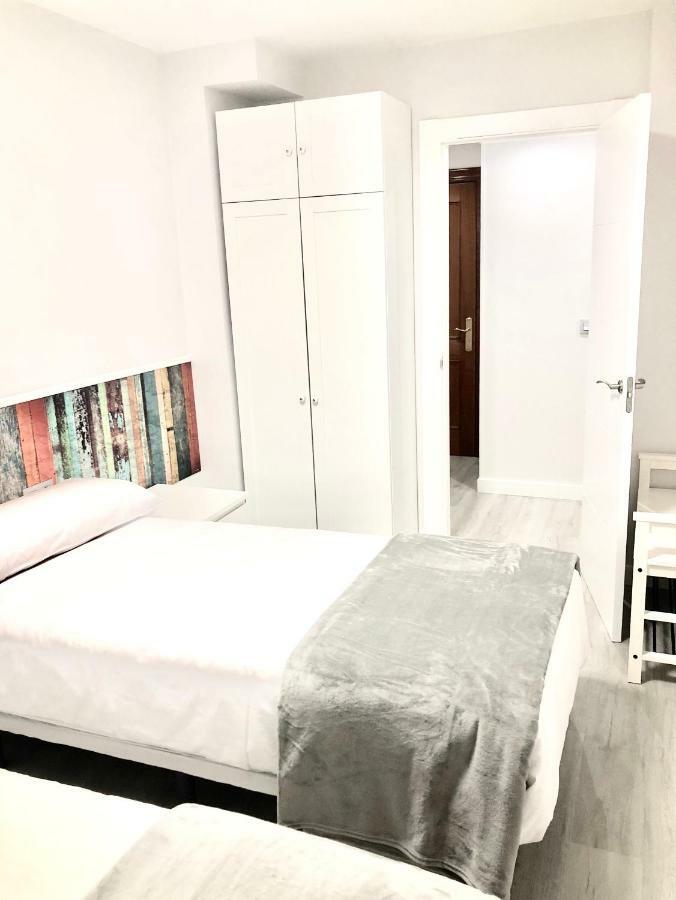 W W W Goyahospitales Es Bajo B Apartment Leon Luaran gambar